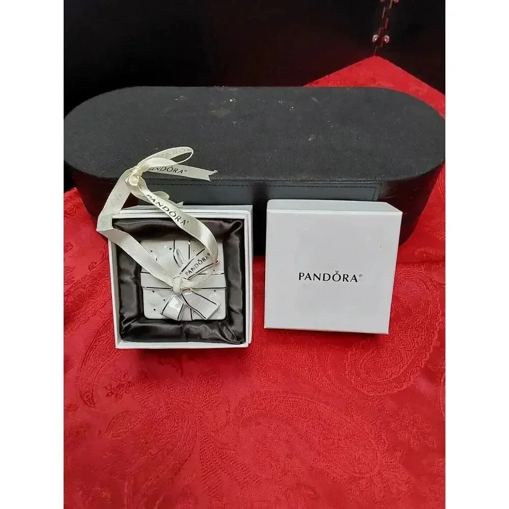 2016 Pandora Hanging Christmas ornament Box for Rings Bracelets and more in box